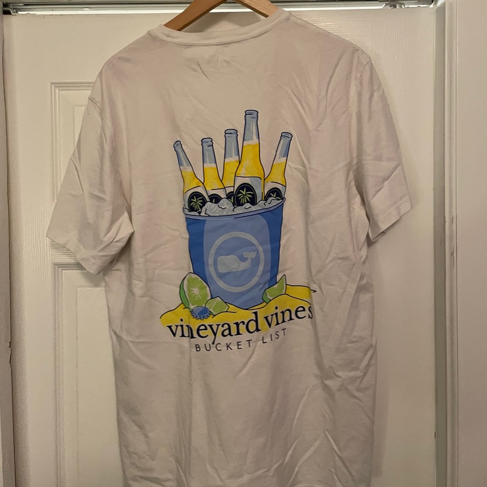 Vineyard Vines T-Shirt